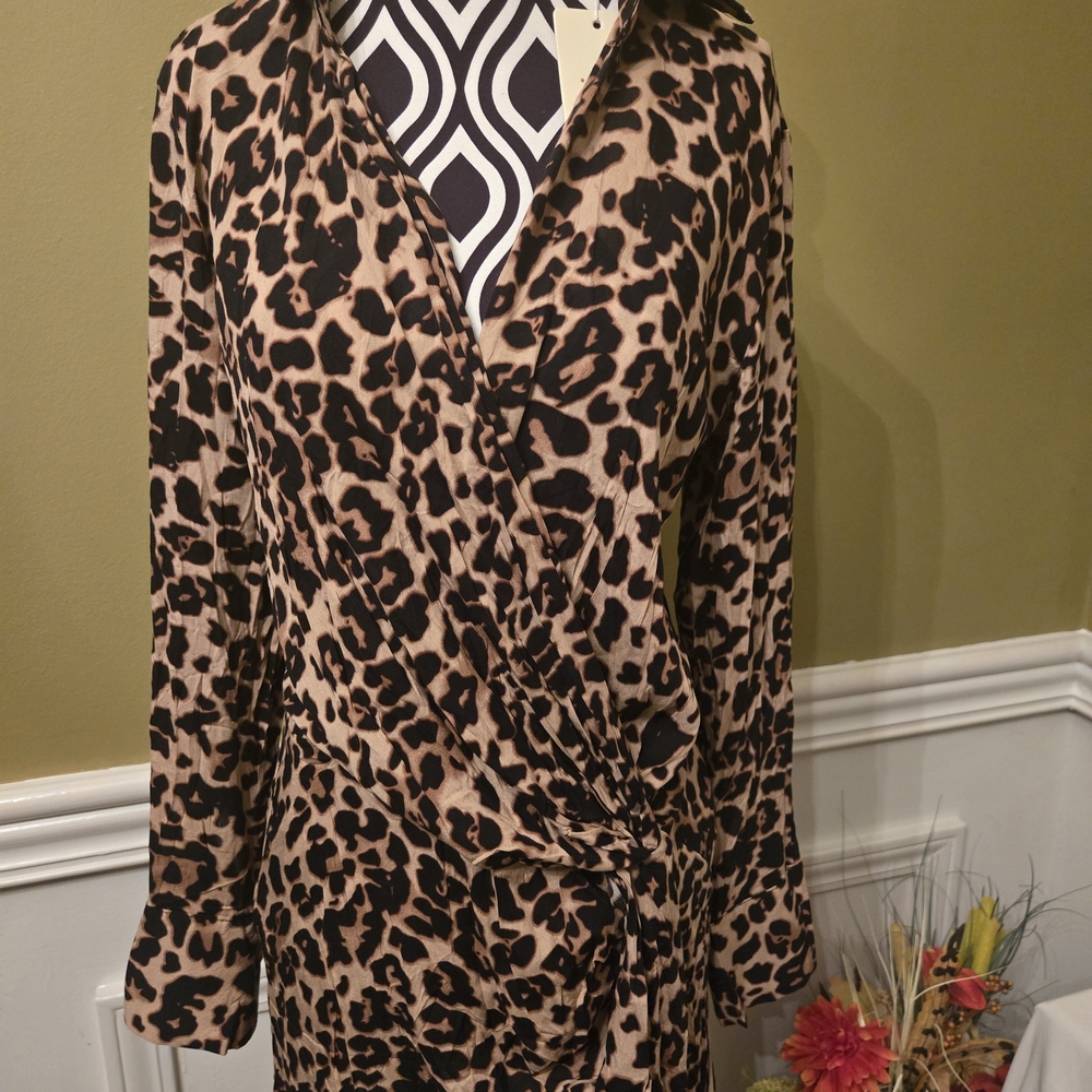 NEW Leopard Print Wrap Blouse - Beige & Black